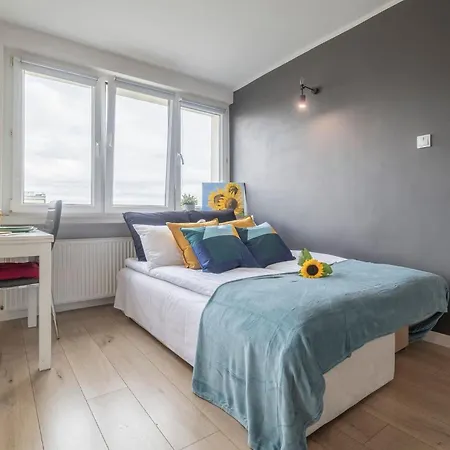 Legnicka Close To The Center Of By Rent Like
